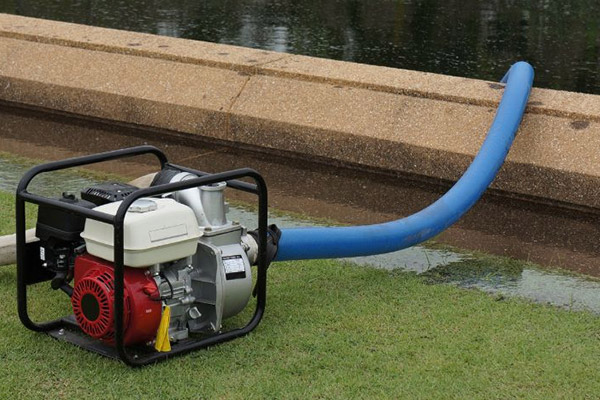 Gasoline-Water-Pump-For-Outdoor-activities